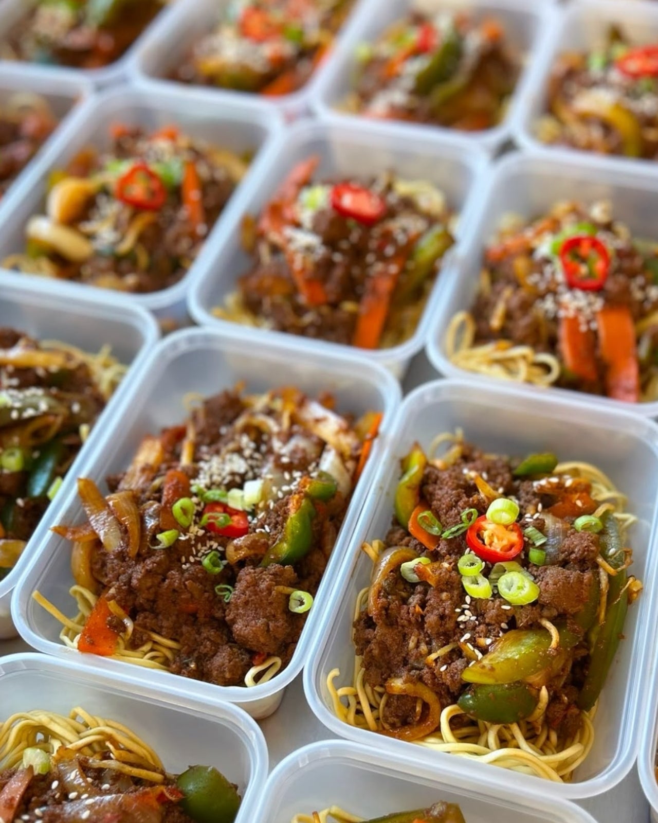 Sweet Chilli Beef Noodles 514kcal, 69g carb, 10g fat, 38g protein (Wed/Thur - Delivery)