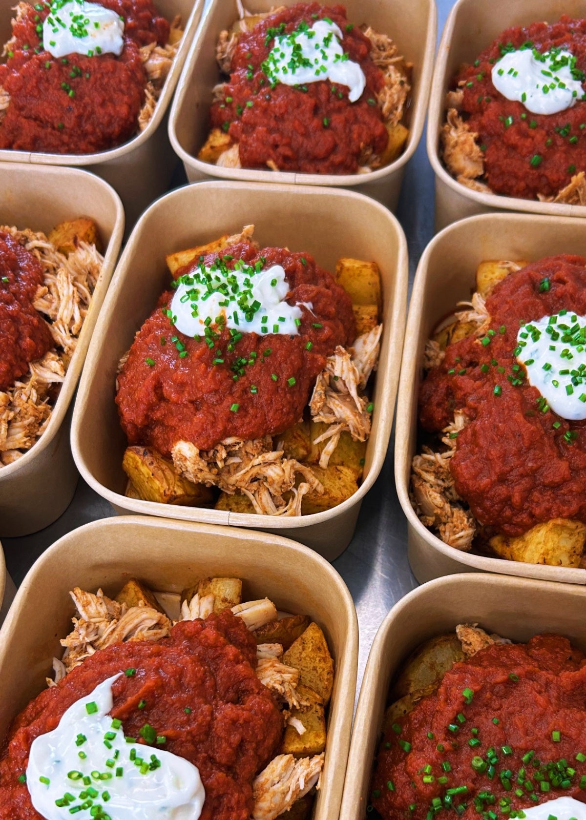 Chicken Patatas Bravas 490kcal, 64g carb, 10g fat, 37g protein (Wed/Thur - Delivery)