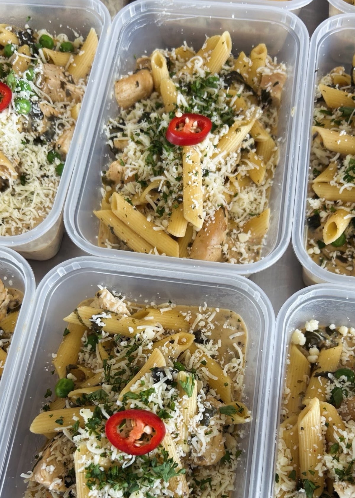 Spicy Chicken Alfredo Pasta 599kcal, 70g carb, 14g fat, 47g protein (Wed/Thur - Delivery)
