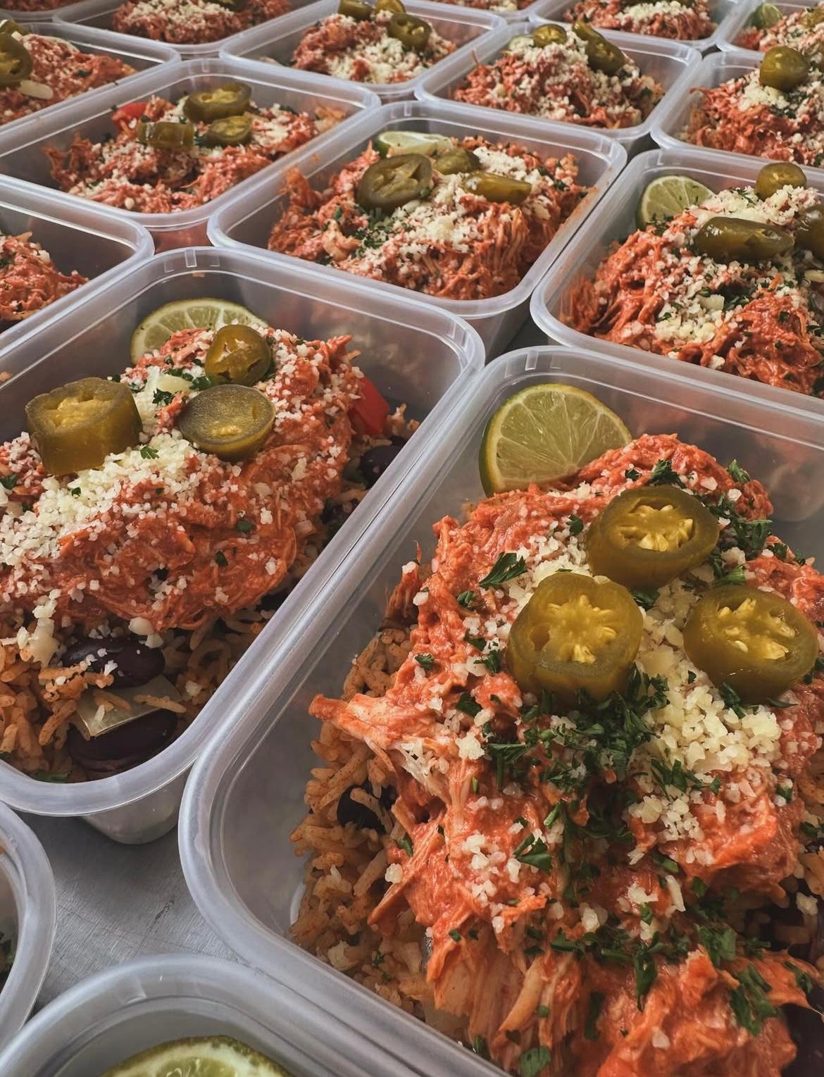 Chipotle Chicken 441kcal, 56g carb, 6g fat, 39g protein (Sun/Mon) - Delivery)