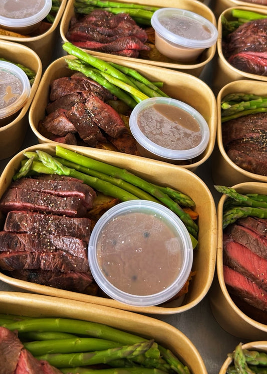 Peppercorn Steak Wedges 569kcal, 59g carbs, 18g fat, 40g protein (Wed/Thur - Delivery)