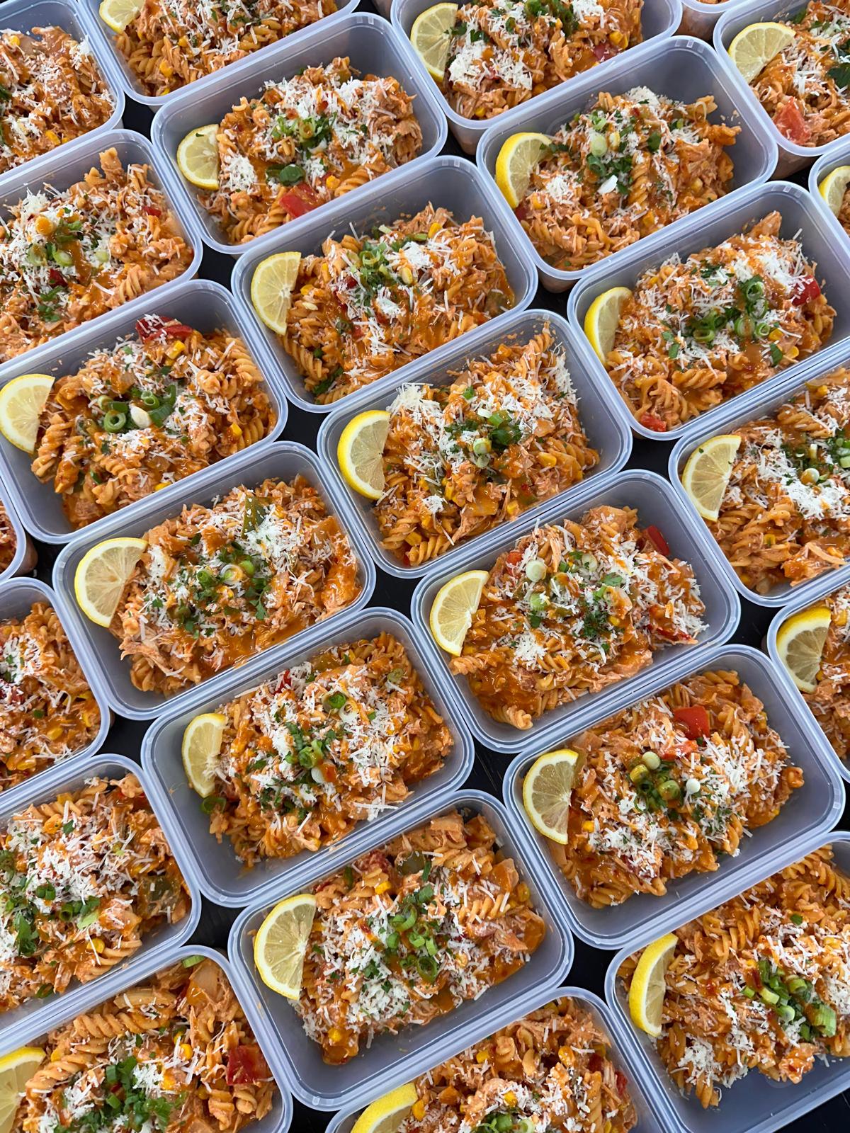 Peri Peri Chicken Pasta 538kcal, 68g carb, 12g fat, 42g protein (Wed/Thur - Delivery)