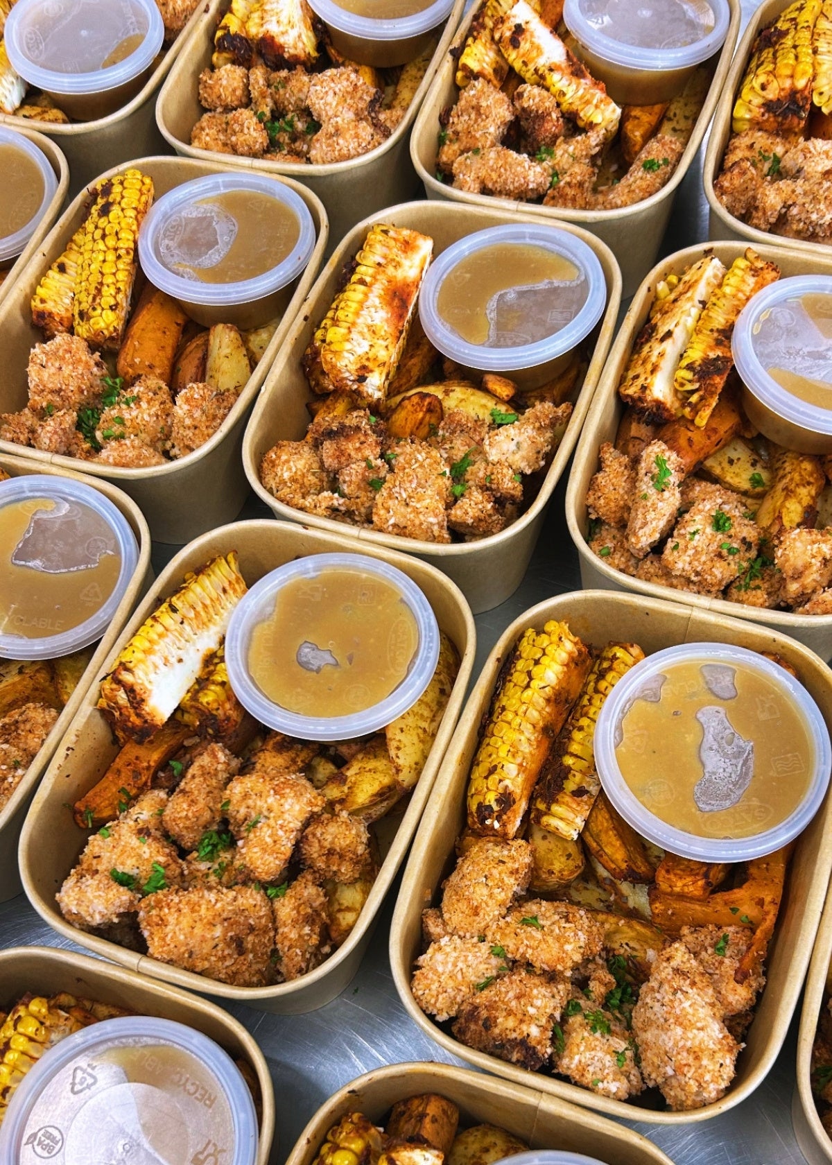 Popcorn Chicken 596kcal, 78g carb, 14g fat, 37g protein
 (Sun/Mon - Delivery)